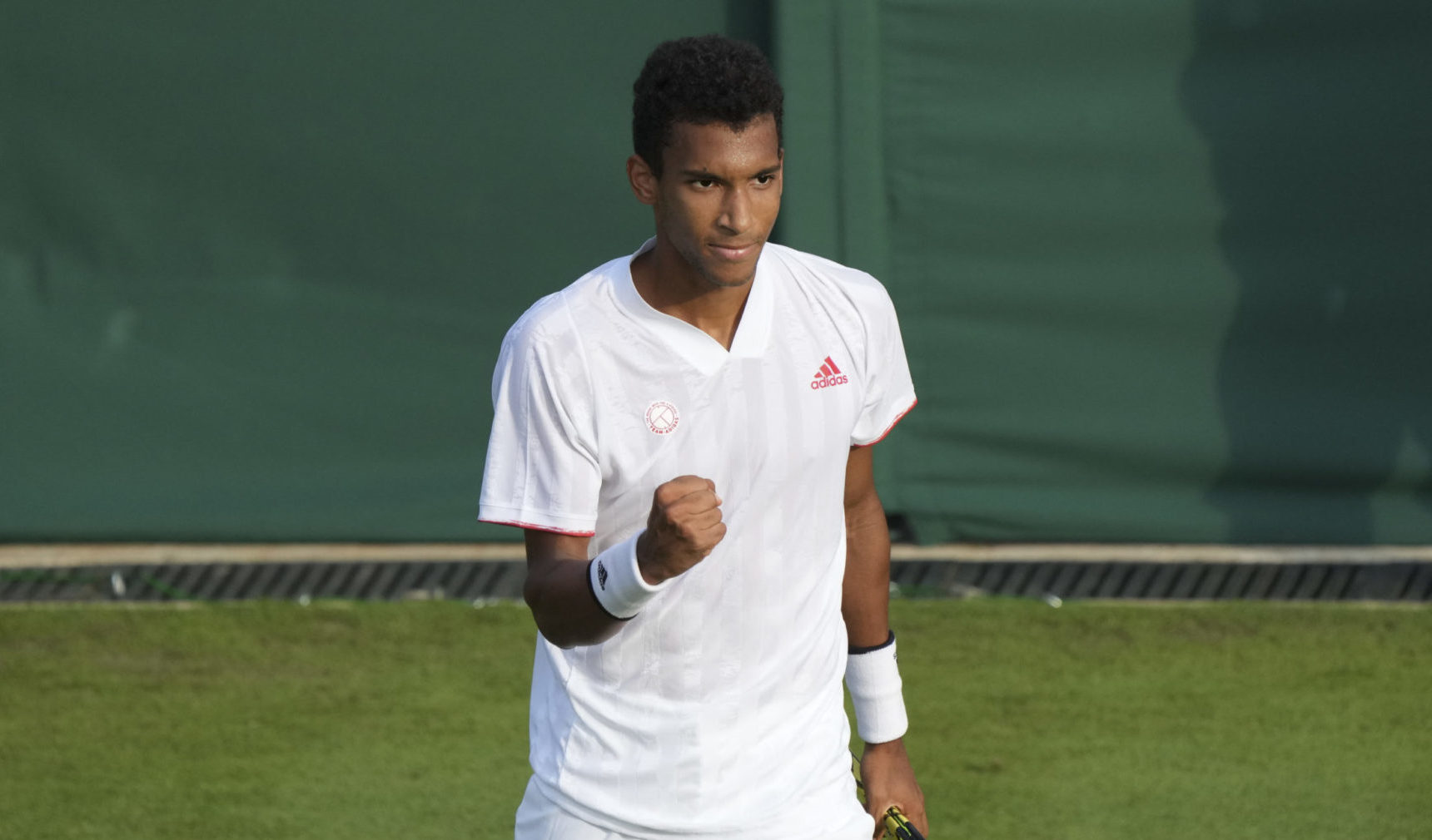 Auger-Aliassime into fourth round of Wimbledon after ...