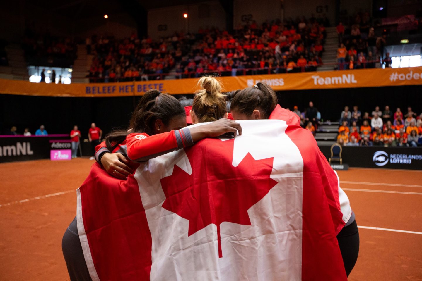 Кинг Канада. Canada vs Dutch. Fanni gecsek. Canada Cup 91.