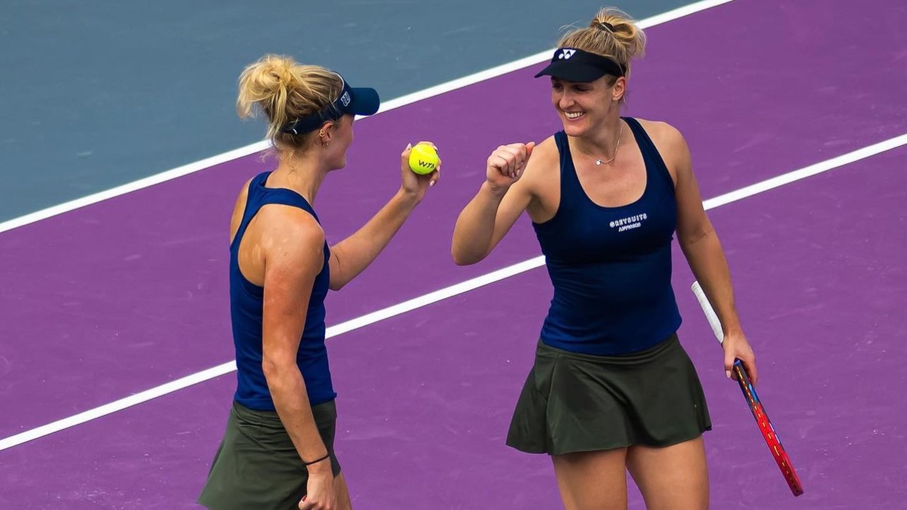 Dabrowski, Routliffe Cruise to Third Victory at WTA Finals Group Stage ...