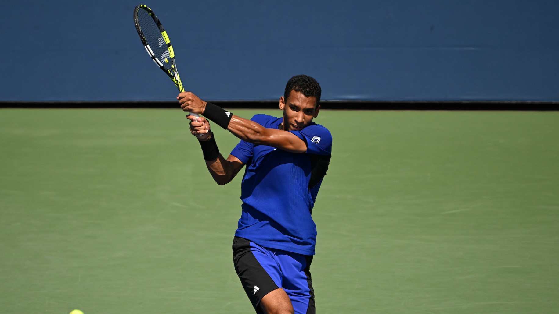 Auger-Aliassime Falls in Antwerp Quarters to Bautista Agut – Tennis Canada