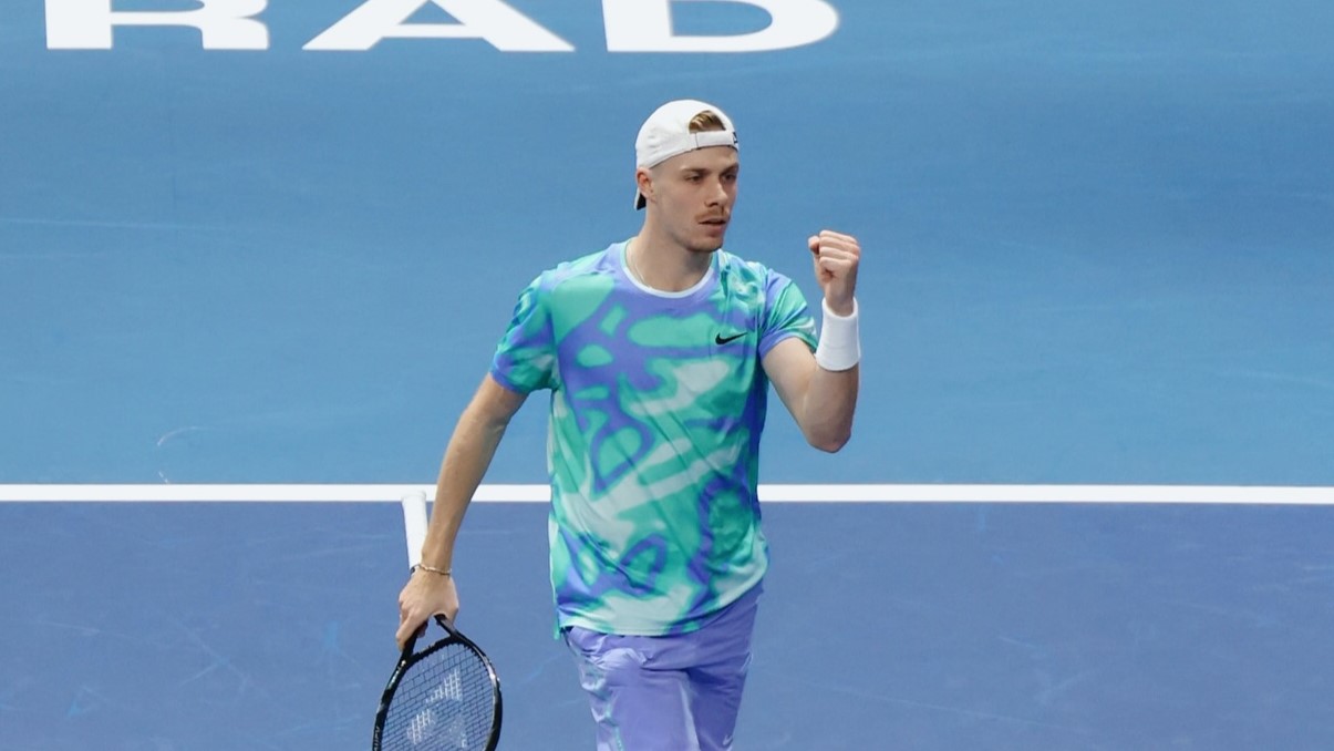 Shapovalov Ends Title Drought in Belgrade, Defeats Medjedovic for