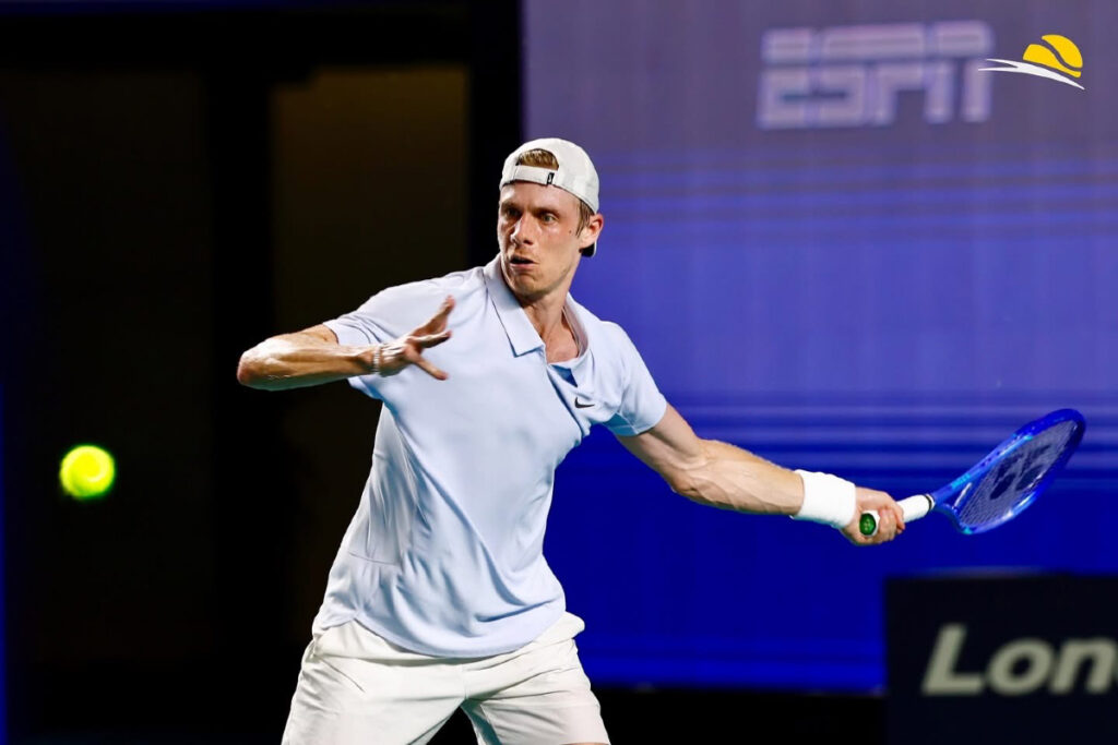 Denis Shapovalov winds up to hit a forehand in Acapulco. He lost to Alejandro Davidovich Fokina on Friday.